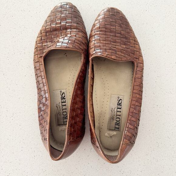 Trotters Shoes - Trotters Liz Woven Leather Flats Shoes Womens Size 7 W Lightly Used